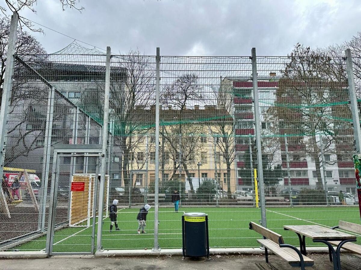 Full Premium - 2 Bedrooms For 5 People - Near Metro * Wien