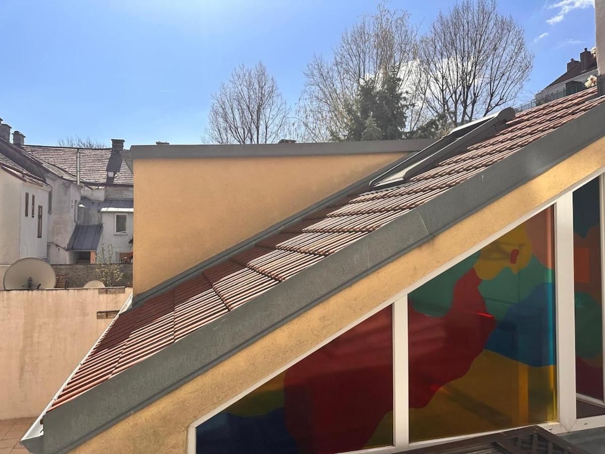 Ferienhaus Full Premium - 2 Bedrooms For 5 People - Near Metro
