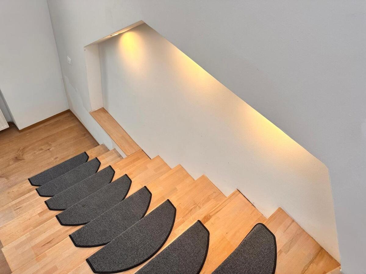 Full Premium - 2 Bedrooms For 5 People - Near Metro Wien