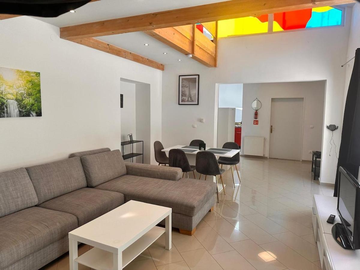 Ferienhaus Full Premium - 2 Bedrooms For 5 People - Near Metro